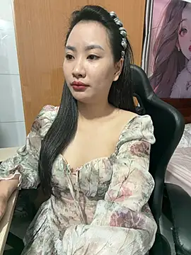 Bella439 online show from May 2026 03:11:01 PM
