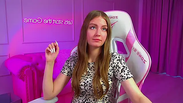 SofiaSarvains online show from June 2026 02:53:01 AM