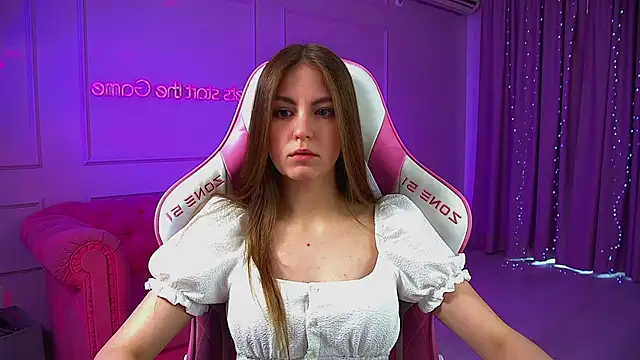 SofiaSarvains online show from June 2026 06:16:02 AM