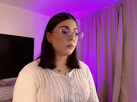 mariana owen online show from May 2026 12:00:02 PM