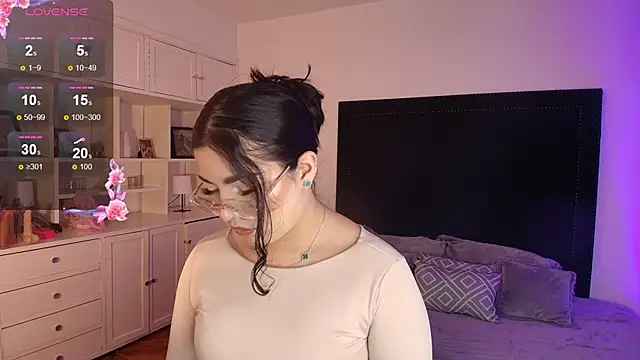 mariana owen online show from May 2026 11:52:02 AM
