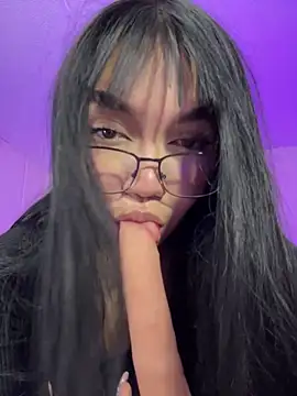 Tania Tay online show from May 2026 03:46:02 AM
