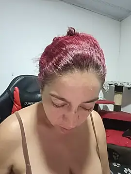 Snapshot of Tumilf chatting on July 2026 04:39:01 AM Tumilf online show from July 2026 04:39:01 AM
