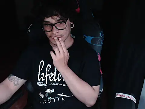 lilgothboy online show from May 2026 04:52:02 AM