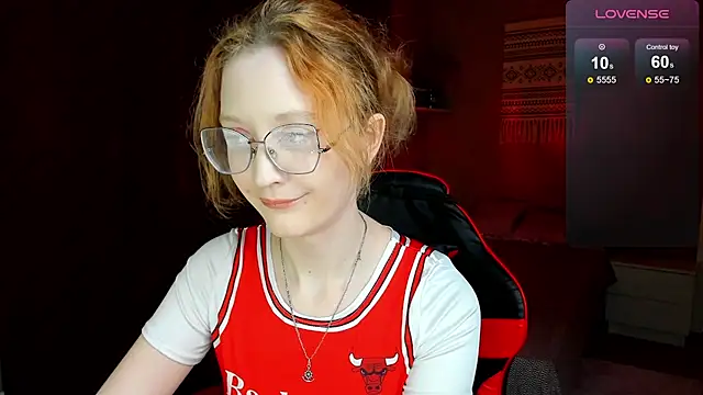 LunaTerry online show from June 2026 07:54:02 AM