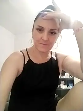 MillaMia45 online show from July 2026 07:40:02 PM