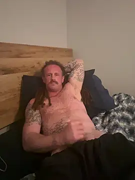 Snapshot of DreadlockDerek chatting on May 2026 11:59:02 AM DreadlockDerek online show from May 2026 11:59:02 AM