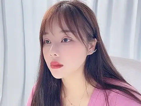 Qingqing19 online show from May 2026 02:31:01 AM