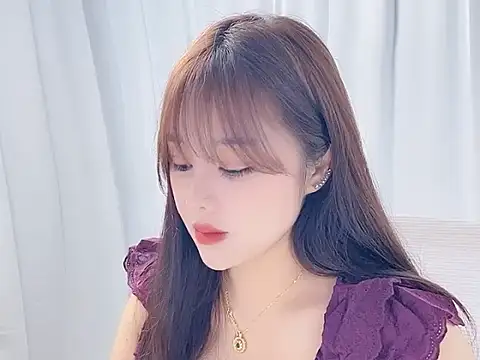 Qingqing19 online show from June 2026 02:03:01 AM