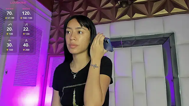 peyton luoise27 online show from July 2026 01:15:02 PM