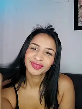 Snapshot of mell0102 chatting on June 2026 12:42:02 PM mell0102 online show from June 2026 12:42:02 PM