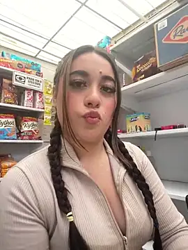 IvySanchez Pinkk online show from June 2026 05:15:02 PM