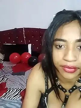 Snapshot of Sharonhunter chatting on July 2026 03:07:01 PM Sharonhunter online show from July 2026 03:07:01 PM