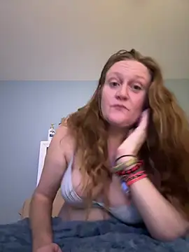 Kellilyn10 online show from July 2026 02:14:02 AM