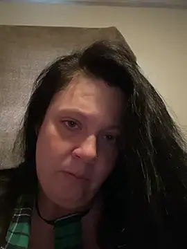 Snapshot of blueeyez1987 chatting on May 2026 01:27:01 PM blueeyez1987 online show from May 2026 01:27:01 PM