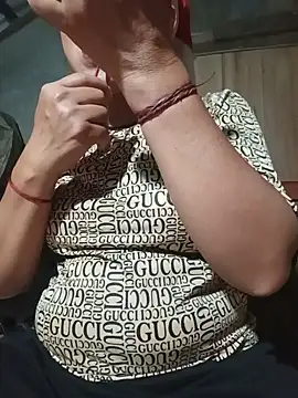 Elenla-ass online show from May 2026 11:22:01 PM