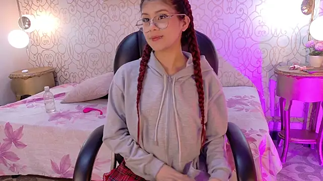 zoeecarter  online show from May 2026 11:38:02 AM