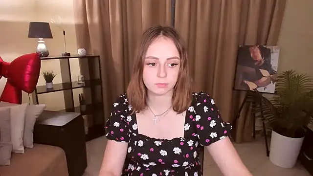 MilanaRare online show from May 2026 05:18:02 PM