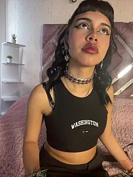 AntonellaCooper Pink online show from July 2026 10:34:01 PM