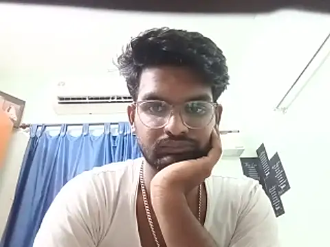 yasshhhh050 online show from May 2026 05:10:02 PM