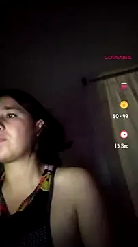 Snapshot of Annie_loveer chatting on June 2026 06:30:01 AM Annie loveer online show from June 2026 06:30:01 AM