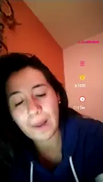 Snapshot of Annie_loveer chatting on July 2026 06:47:02 AM Annie loveer online show from July 2026 06:47:02 AM
