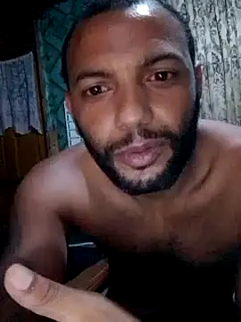 Snapshot of Camodick chatting on February 2025 01:43:01 AM Camodick online show from February 2025 01:43:01 AM