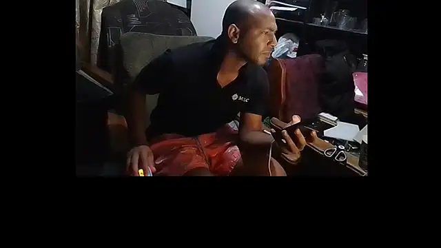 Snapshot of Camodick chatting on February 2025 02:18:01 AM Camodick online show from February 2025 02:18:01 AM