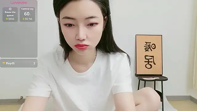 woxiangjinjin030 online show from June 2026 06:37:02 AM