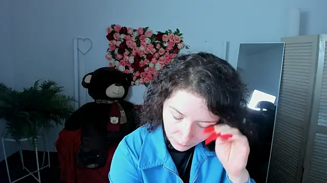 AureliaGleam online show from May 2026 01:25:02 AM