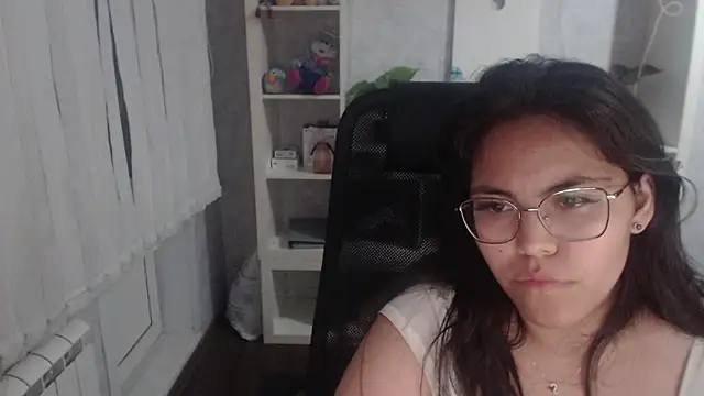 Snapshot of Anda_here chatting on June 2026 05:17:02 PM Anda here online show from June 2026 05:17:02 PM