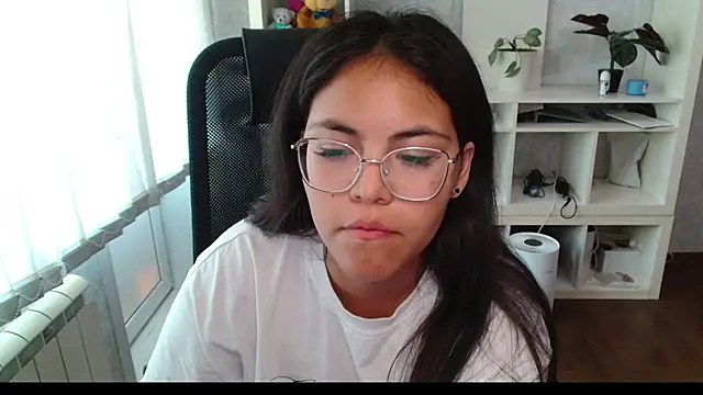 Snapshot of Anda_here chatting on July 2026 04:49:02 AM Anda here online show from July 2026 04:49:02 AM