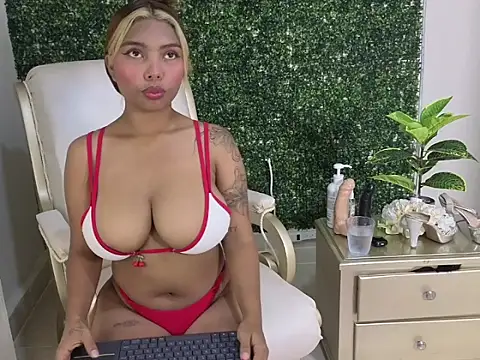 Katy love222 online show from May 2026 06:49:02 PM