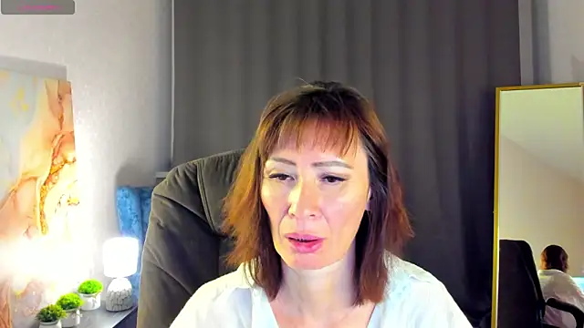 gracekellyyy online show from May 2026 05:16:02 AM