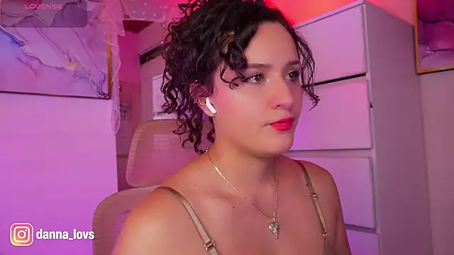 DannaaLovs online show from June 2026 03:03:01 PM
