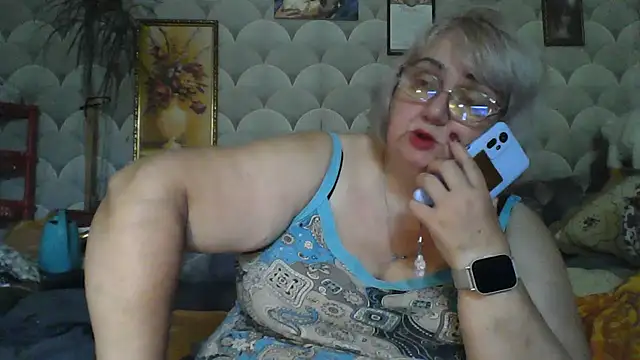 MarinaFarina53 online show from July 2026 06:15:01 AM