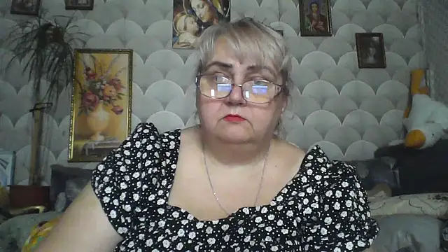 MarinaFarina53 online show from July 2026 09:01:02 AM