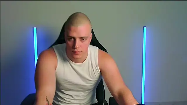 Snapshot of Bigbaald chatting on July 2026 06:16:02 AM Bigbaald online show from July 2026 06:16:02 AM