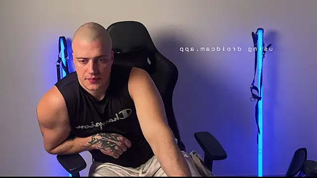 Snapshot of Bigbaald chatting on July 2026 01:55:01 AM Bigbaald online show from July 2026 01:55:01 AM