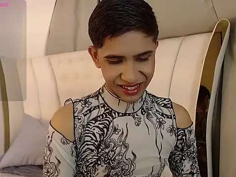 joshua saenz  online show from July 2026 07:41:02 PM