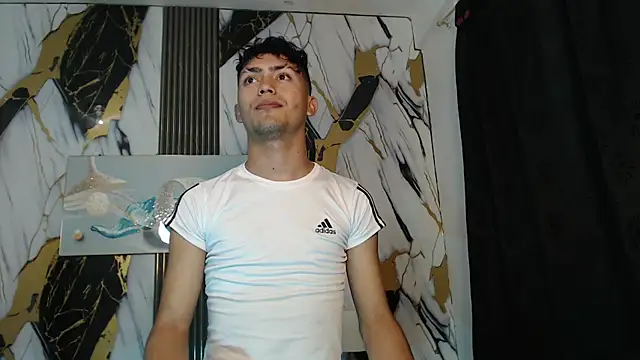 Snapshot of CAT_LOVE1 chatting on June 2026 01:28:01 AM CAT LOVE1 online show from June 2026 01:28:01 AM