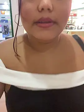 dulce47 online show from May 2026 04:47:01 PM
