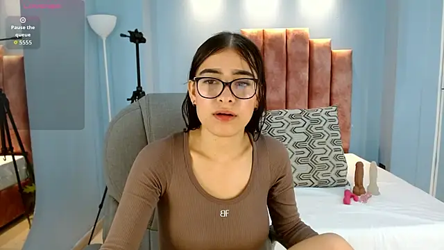 drilau 18 online show from May 2026 04:41:02 AM