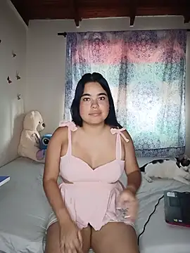 MiiaHott W online show from July 2026 06:56:02 PM