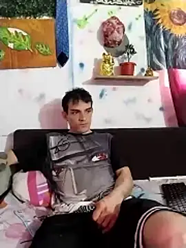 Maykiinn online show from May 2026 08:29:01 PM