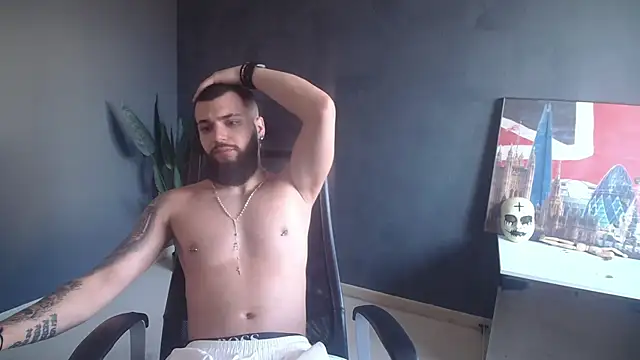 OscarWillss online show from July 2026 04:19:02 AM