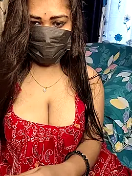 Trending-Desigirls online show from May 2026 10:45:02 AM
