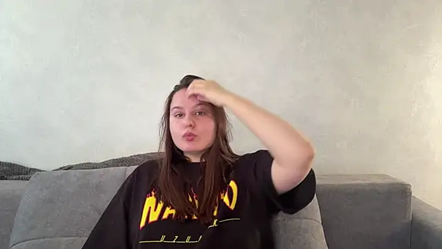 MaiaEnnist online show from May 2026 07:46:02 AM