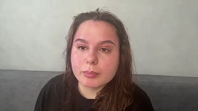 MaiaEnnist online show from May 2026 06:54:02 AM