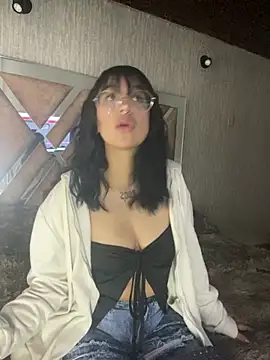 Gaby Pinkk online show from May 2026 04:46:01 PM
